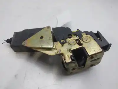 Second-hand car spare part FRONT RIGHT DOOR LOCK for VOLVO V40 FAMILIAR  OEM IAM references 30850808  