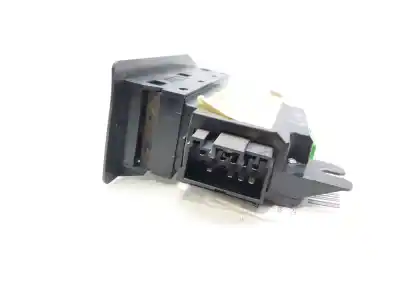 Second-hand car spare part right front power window switch for volvo xc70 ii (136) d5 awd oem iam references 30737519