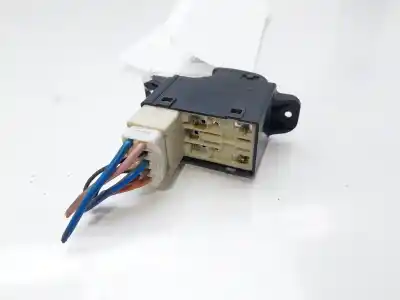 Автозапчасти б/у УПРАВЛЕНИЕ ЗАДНИМИ ПРАВЫМИ СТЕКЛАМИ за HYUNDAI SANTA FE (SM)  ссылки OEM IAM 935753C010  