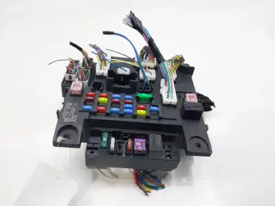 Peça sobressalente para automóvel em segunda mão caixa de fusíveis e relés por mitsubishi asx intro edition 2wd 150 cv / 110 kw referências oem iam 8637b545