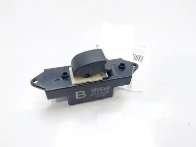 Автозапчастина б/у передній правий віконний вимикач для mitsubishi asx intro edition 2wd 150 cv / 110 kw посилання на oem iam mr587944  