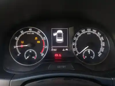 Tweedehands auto-onderdeel INSTRUMENTENPANEEL voor SKODA FABIA  OEM IAM-referenties 6V0920740D  