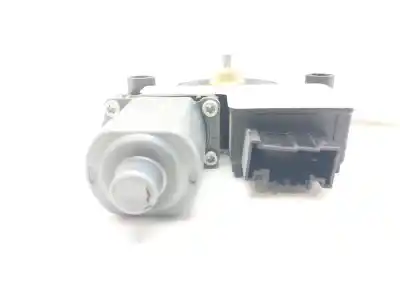 Tweedehands auto-onderdeel MOTOR LINKS VOOR RUIT voor SKODA FABIA  OEM IAM-referenties 2Q0959881C  