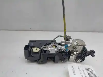 Pièce détachée automobile d'occasion SERRURE DE PORTE AVANT GAUCHE pour CHEVROLET AVEO  Références OEM IAM 13577983  