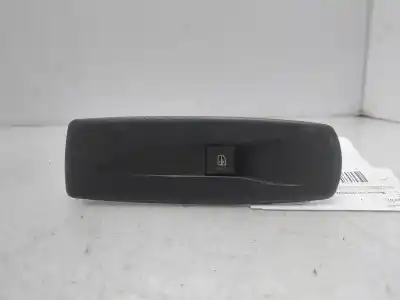 Peça sobressalente para automóvel em segunda mão botão / interruptor elevador vidro dianteiro direito por renault megane iii sport tourer dynamique referências oem iam 809600004r