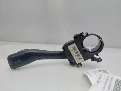 Peça sobressalente para automóvel em segunda mão comutador de piscas  por audi a6 berlina (4b2) 2.5 v6 24v tdi referências oem iam 8l0953513g
