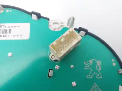 Peça sobressalente para automóvel em segunda mão quadrante por citroen c3 business referências oem iam 96668806xt  