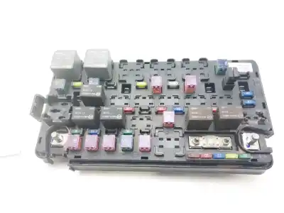 Second-hand car spare part fuse box unit for ssangyong actyon 200 xdi oem iam references 8239031033  