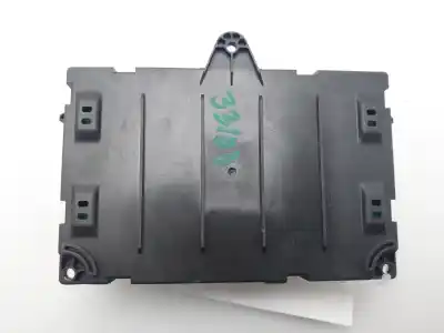 Pièce détachée automobile d'occasion boîtes à fusibles pour peugeot 407 sw st confort références oem iam 9656148180  