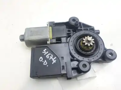 Pezzo di ricambio per auto di seconda mano motore alzacristalli anteriore destro per renault scénic iii (jz0/1_) 1.9 dci (jz0j, jz1j, jz1k, jz1s) riferimenti oem iam 807302741r  