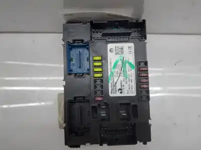 Автозапчасти б/у блок реле/предохранителей за jeep compass ii sport 4x2 ссылки oem iam 68381686ad  