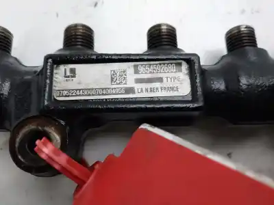 Автозапчасти б/у рампа инжектора за ford focus c-max (cap) trend (d) ссылки oem iam 9681649580  