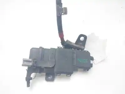 Second-hand car spare part fuse box unit for bmw serie 7 (e65/e66) 730d oem iam references 10688710