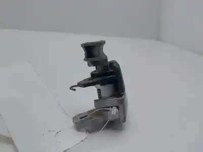 Pezzo di ricambio per auto di seconda mano maniglia interna anteriore sinistra per mazda 3 berlina (bk) 1.6 vvt active riferimenti oem iam d35059330e02