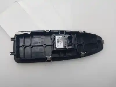 Автозапчасти б/у выключатель переднего правого окна за bmw 1 (f20) 116 d ссылки oem iam 920810702   Автозапчасти б/у выключатель переднего правого окна за bmw 1 (f20) 116 d ссылки oem iam 920810702