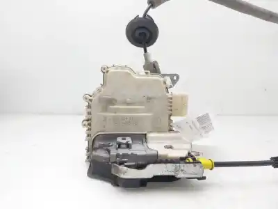 Автозапчастина б/у замок передній праві двері для audi a1 (8x) attraction посилання на oem iam 8j1837016c  