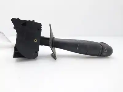 Second-hand car spare part windshiel wiper switch for renault kangoo (f/kc0) fairway 4x4 oem iam references 8200379527 Second-hand car spare part windshiel wiper switch for renault kangoo (f/kc0) fairway 4x4 oem iam references 8200379527