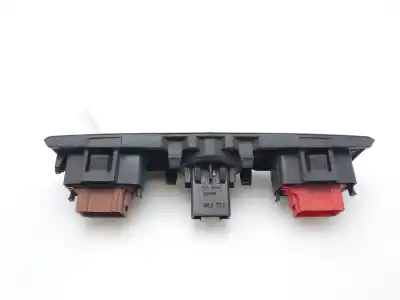 Second-hand car spare part hazard warning lights for renault clio ii fase ii (b/cb0) billabong oem iam references 8200071224  