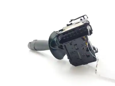 Pezzo di ricambio per auto di seconda mano comando pulito per renault twingo authentique riferimenti oem iam 8200515830  