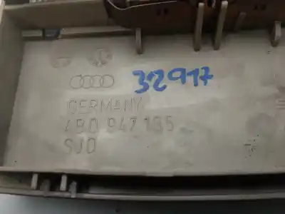 Автозапчасти б/у внутренний свет за audi a8 (d2) 4.2 v8 40v ссылки oem iam 4b0947105  