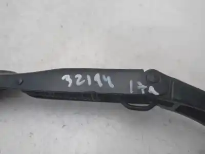 Автозапчастина б/у лівий передній ручок склоочисника для kia carens iv 1.7 crdi посилання на oem iam 98311a4000  