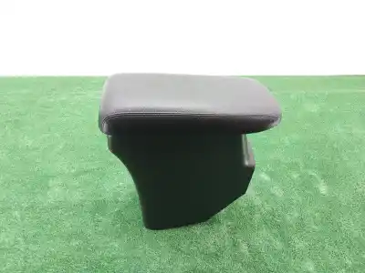 Pezzo di ricambio per auto di seconda mano bracciolo centrale per mitsubishi asx intro edition 2wd 150 cv / 110 kw riferimenti oem iam 8011a996zz  
