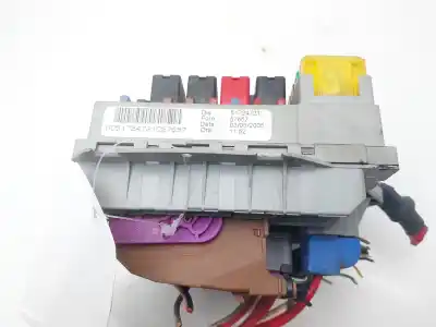 Pezzo di ricambio per auto di seconda mano scatola relè/fusibili per lancia ypsilon (101) 1.3 16v multijet argento riferimenti oem iam 51724721  