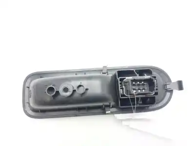 Second-hand car spare part right front power window switch for renault twingo authentique oem iam references 8200356517b  