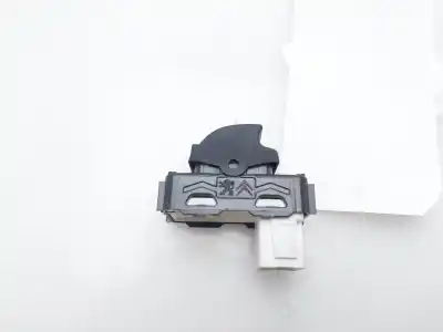 Peça sobressalente para automóvel em segunda mão botão / interruptor elevador vidro traseiro esquerdo por peugeot 2008 (--.2013->) signature referências oem iam 96751119zd