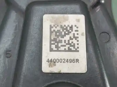 Peça sobressalente para automóvel em segunda mão pinça de travão traseira direita por renault megane iv berlina 5p zen referências oem iam 440002496r