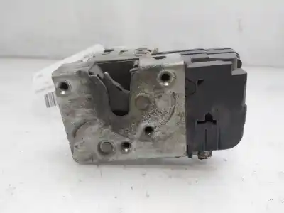 Peça sobressalente para automóvel em segunda mão fechadura da porta dianteira direita por citroen berlingo 1.9 d multispace referências oem iam 9136p7