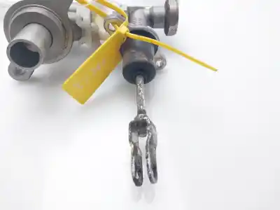 Second-hand car spare part brake pump for renault maxity fg 130.35/45 131 cv / 96 kw oem iam references 7701208176  