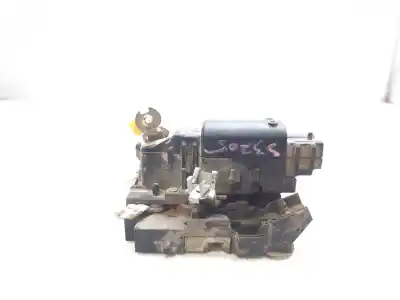 Second-hand car spare part front right door lock for renault kangoo (f/kc0) fairway 4x4 oem iam references 7701046800   Second-hand car spare part front right door lock for renault kangoo (f/kc0) fairway 4x4 oem iam references 7701046800