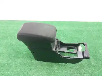 Автозапчасти б/у центральный подлокотник за mitsubishi asx (ga0w) kaiteki 4wd ссылки oem iam 8011a083   Автозапчасти б/у центральный подлокотник за mitsubishi asx (ga0w) kaiteki 4wd ссылки oem iam 8011a083