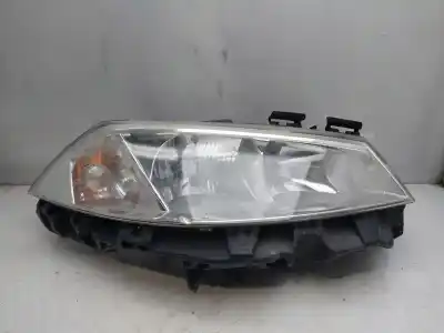 Recambio de automóvil de segunda mano de FARO DERECHO para RENAULT MEGANE II CLASSIC BERLINA  referencias OEM IAM 260108053R  