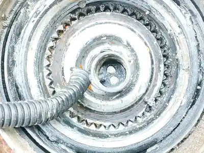 Автозапчастина б/у передній прав для ssangyong rexton rx 270 full посилання на oem iam 4122109008