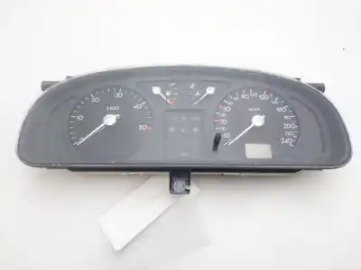 Recambio de automóvil de segunda mano de CUADRO INSTRUMENTOS para RENAULT LAGUNA  referencias OEM IAM 8200399758  