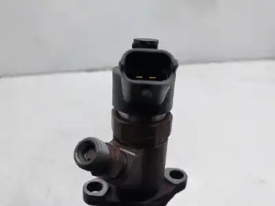 Автозапчасти б/у инжектор за ford focus c-max (cap) ambiente (d) ссылки oem iam 0445110136