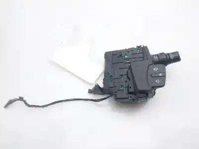 Pièce détachée automobile d'occasion commande d'essuie glace pour renault scenic iii dynamique références oem iam 8200127728