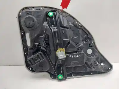 Peça sobressalente para automóvel em segunda mão ELEVADOR DE VIDROS TRASEIRO DIREITO por MERCEDES-BENZ CLASE C (W205) LIM.  Referências OEM IAM A2057300279  