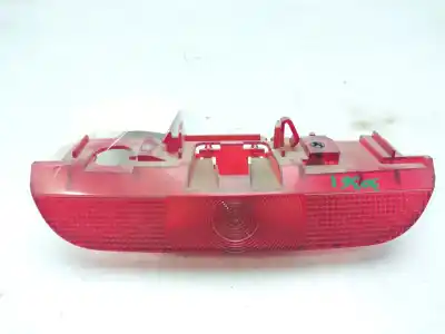 Peça sobressalente para automóvel em segunda mão farolim de travão central por mazda 2 berlina (dy) 1.4 diesel cat referências oem iam d35051580c