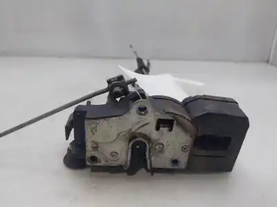 Peça sobressalente para automóvel em segunda mão fechadura da porta traseira esquerda por chevrolet captiva 2.0 vcdi ls referências oem iam 94551342