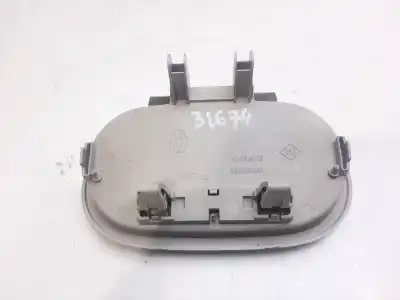 Pièce détachée automobile d'occasion lumière intérieure pour renault scénic iii (jz0/1_) 1.9 dci (jz0j, jz1j, jz1k, jz1s) références oem iam 8200105136  