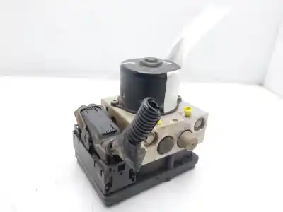 Second-hand car spare part abs for nissan navara pick-up (d40m) double cab se 4x4 oem iam references 47660eb33a  