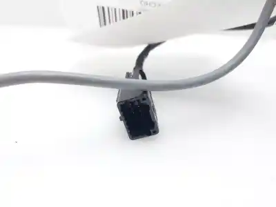Second-hand car spare part right rearview mirror for dacia duster ii prestige oem iam references 963017882r  