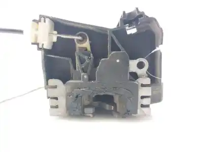 Second-hand car spare part left front door lock for opel corsa c (x01) 1.0 (f08, f68) oem iam references 24434882  