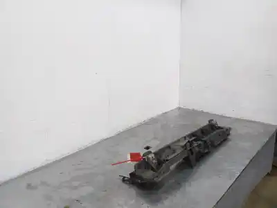 Peça sobressalente para automóvel em segunda mão reforço travessa superior por peugeot 5008 active referências oem iam 9824055880