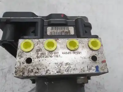 Peça sobressalente para automóvel em segunda mão abs por toyota verso active referências oem iam 445400f031  