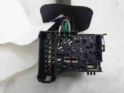 Автозапчасти б/у управление светом за renault clio ii fase ii (b/cb0) community ссылки oem iam 7701047551  