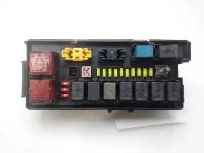 Peça sobressalente para automóvel em segunda mão caixa de fusíveis e relés por jeep gr. cherokee (wh) 3.0 crd overland referências oem iam 04692073ab